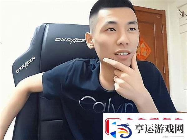 旭旭宝宝怒斥土豪大姐欺骗粉丝行为！扬言根本不怕得罪她！粉丝：完了大姐要被电击了！