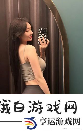 坤坤寒进桃子里嗟嗟嗟视频热梗刷新你的笑点，网友：又一个时尚符号诞生了！