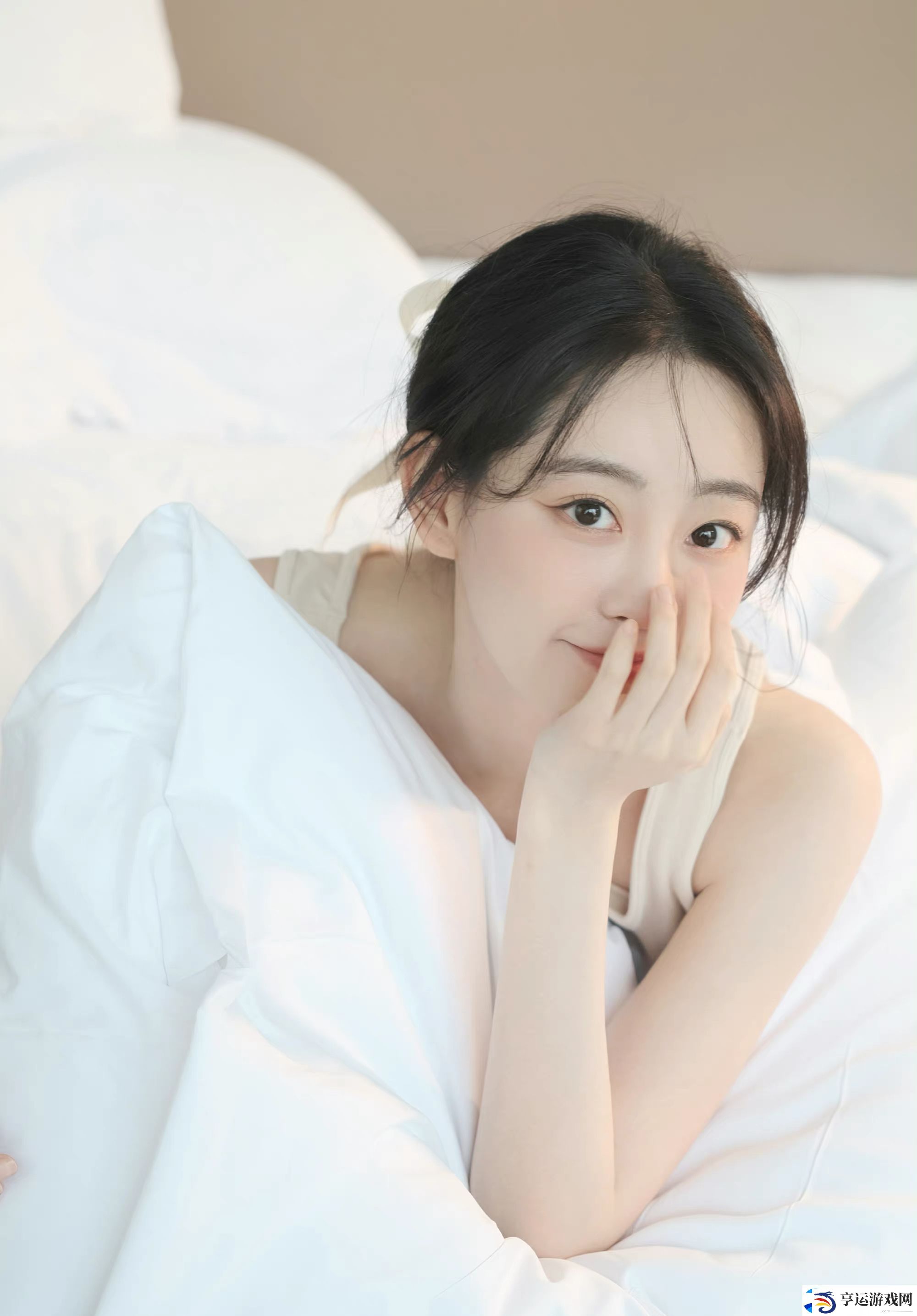 年轻朋友的妻子3：道德与欲望的对立电影主题深度解析！