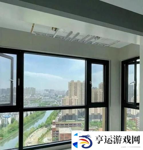落地窗H1H2：开启视野与生活的新篇章