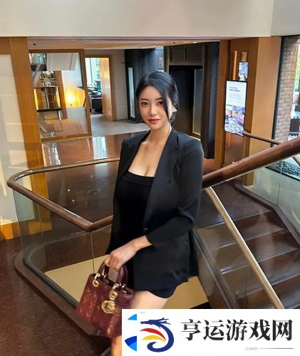 国产女VA88引发热议，网友纷纷评论：她的魅力到底来自何方？