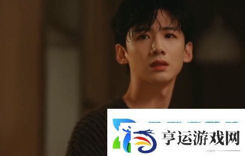 难哄桑延苦练8块腹肌